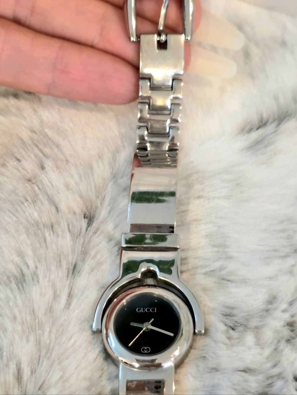 Gucci Vintage Silver and Black Buckle Adjustable Bracelet Bangle Watch Timepiece - Picture 5 of 13
